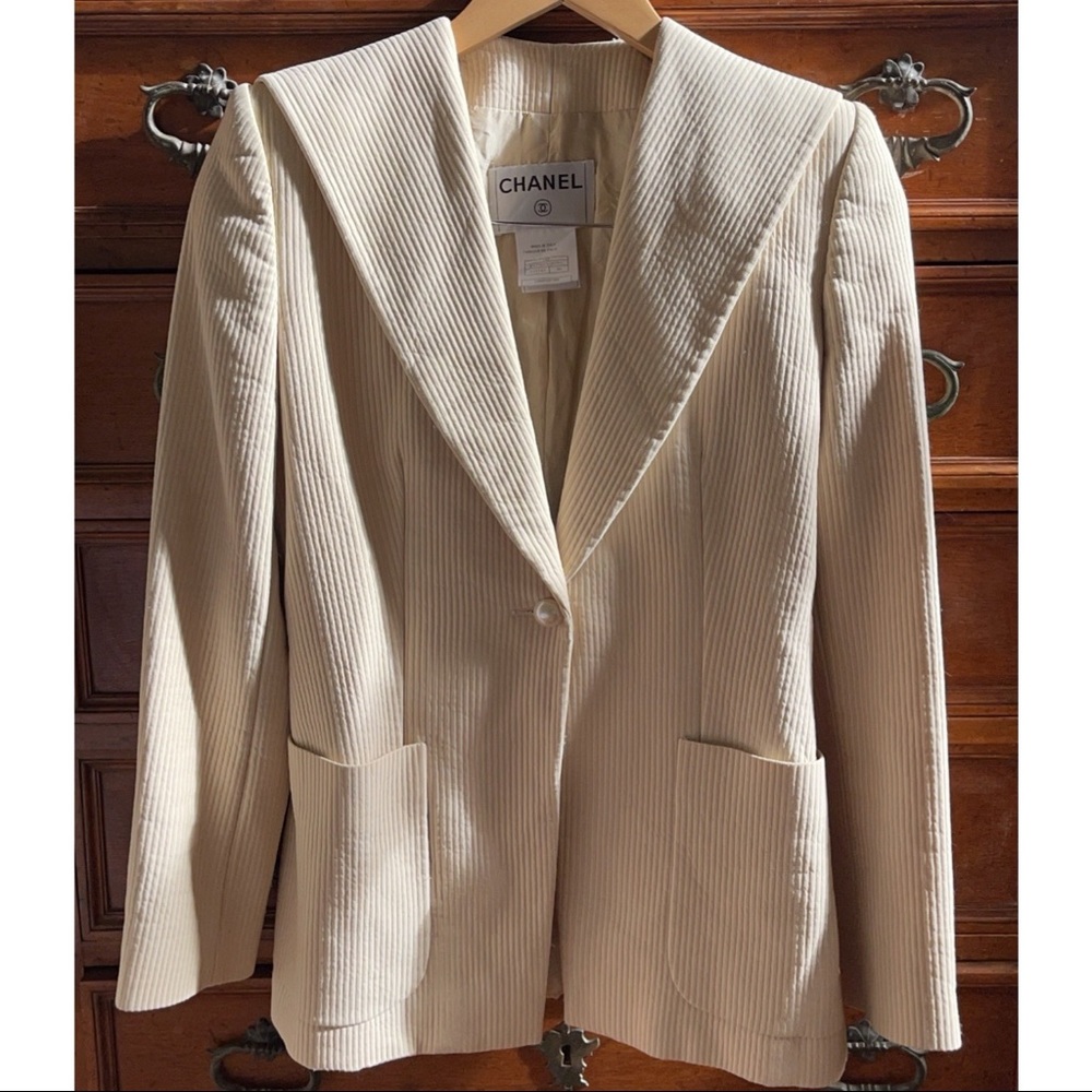 CHANEL Suit -1990s